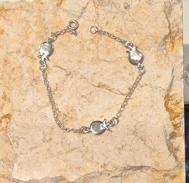SILVER POMEGRANATE OF BLESSING BRACELET