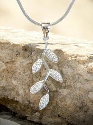 OLIVE BRANCH CRYSTAL PENDANT