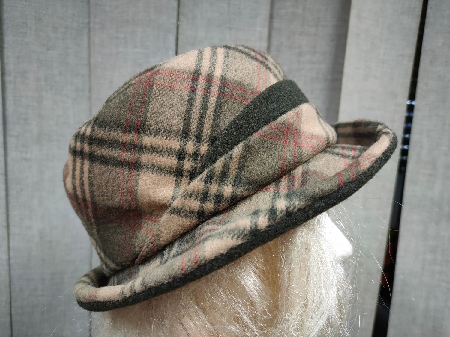 Kapelusz damski 383 - 4