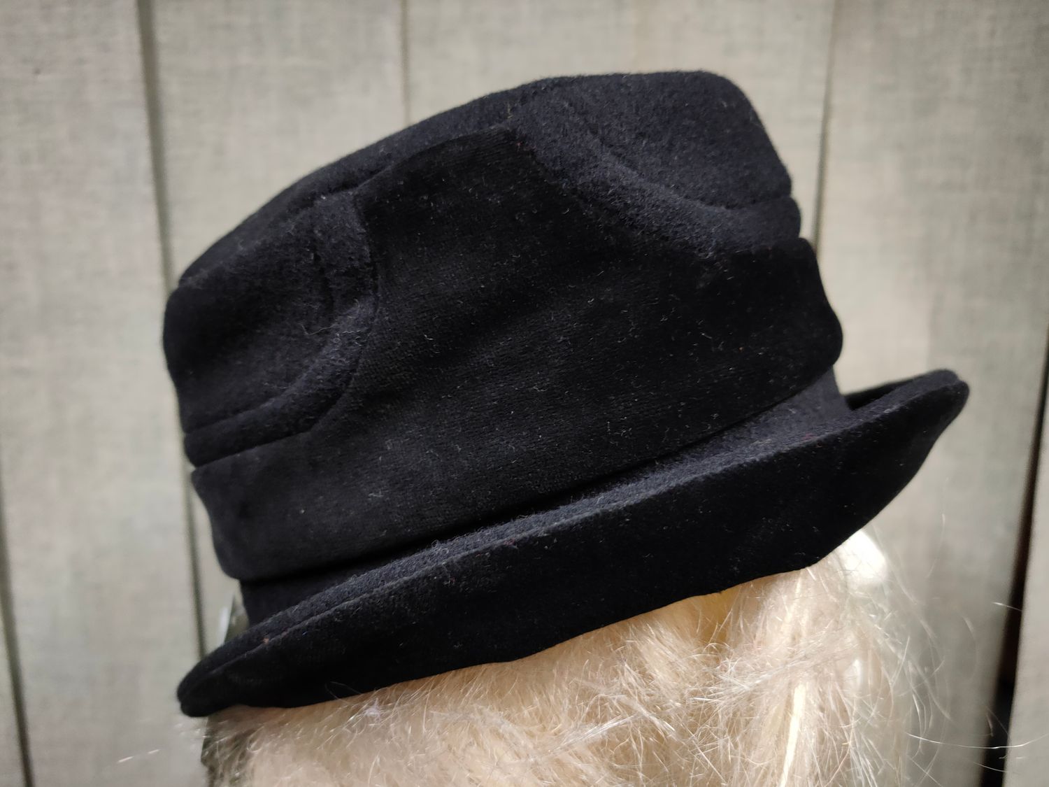 Wzory kapeluszy szytych 503-7