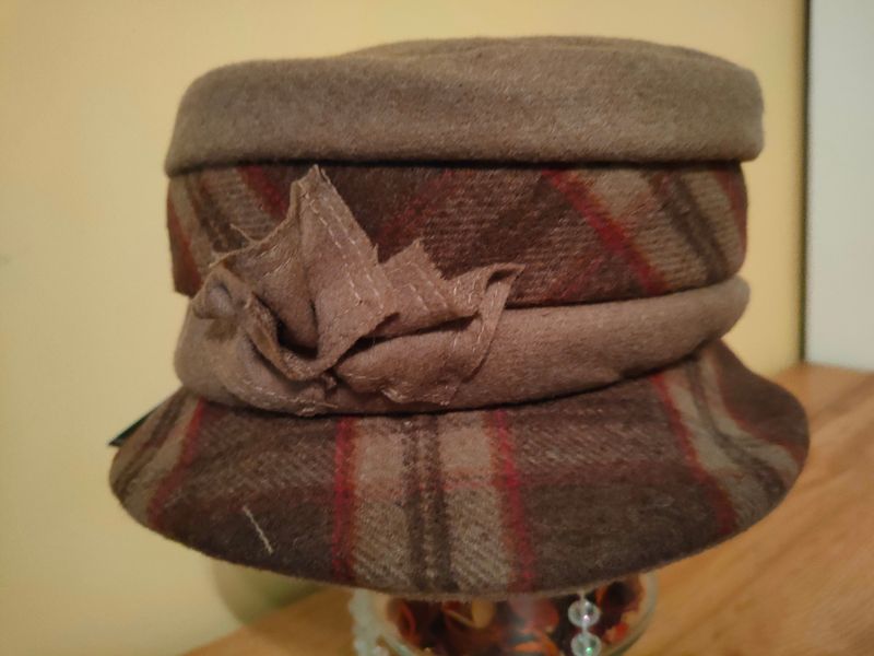 Kapelusz damski 911-4