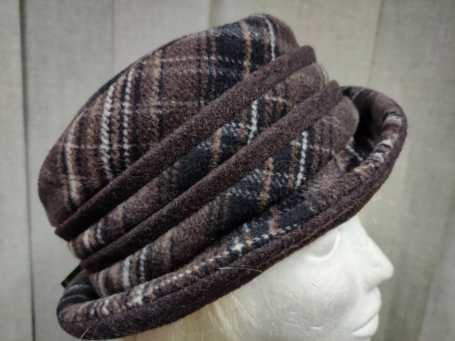 Kapelusz damski 9008 - 9