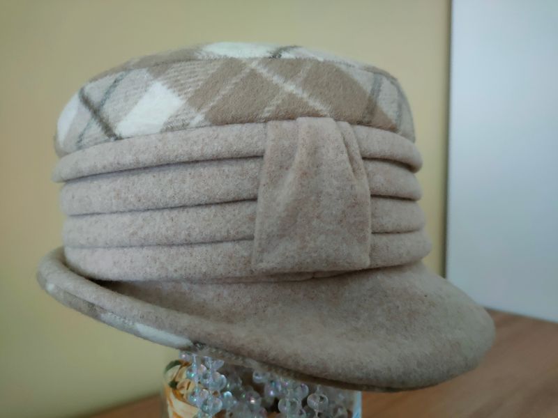 Kapelusz damski 384-4