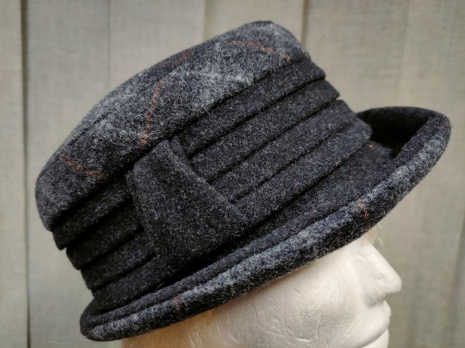 Kapelusz damski 384-3