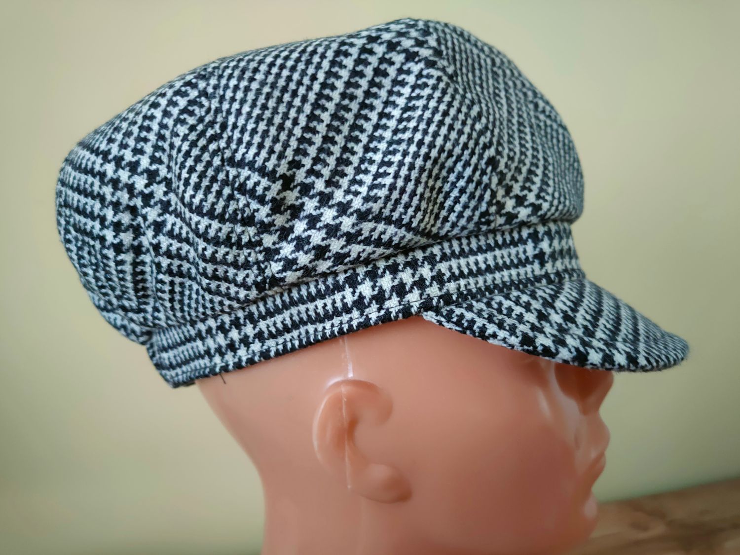 Kaszkiet damski 8 klinów-58