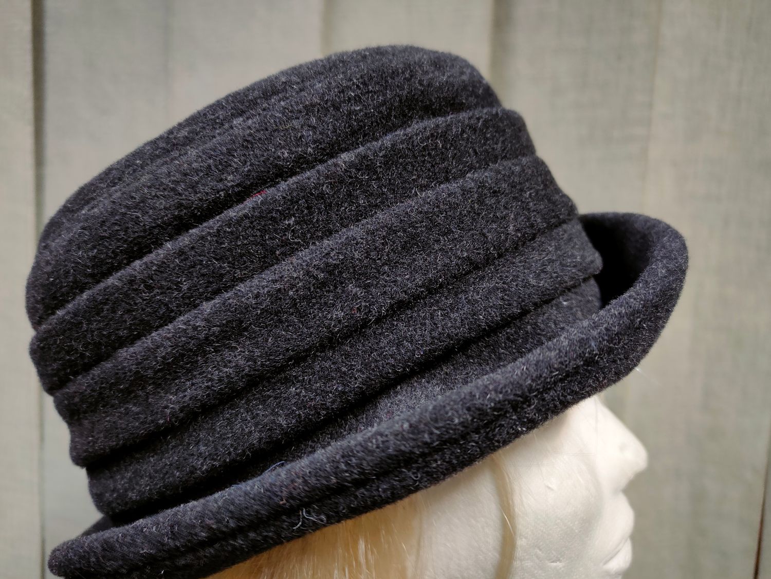 Kapelusz damski 825 -04