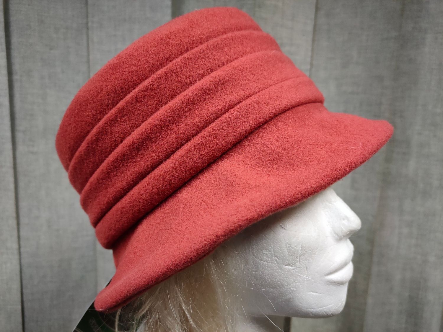 Kapelusz damski 825 - 24