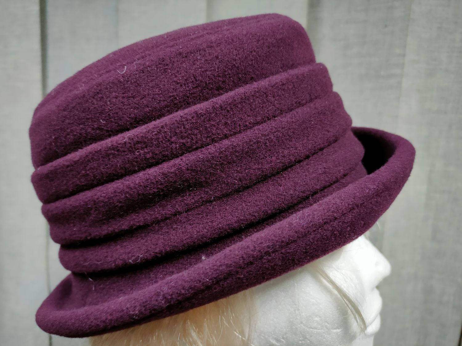 Kapelusz damski 825 -01