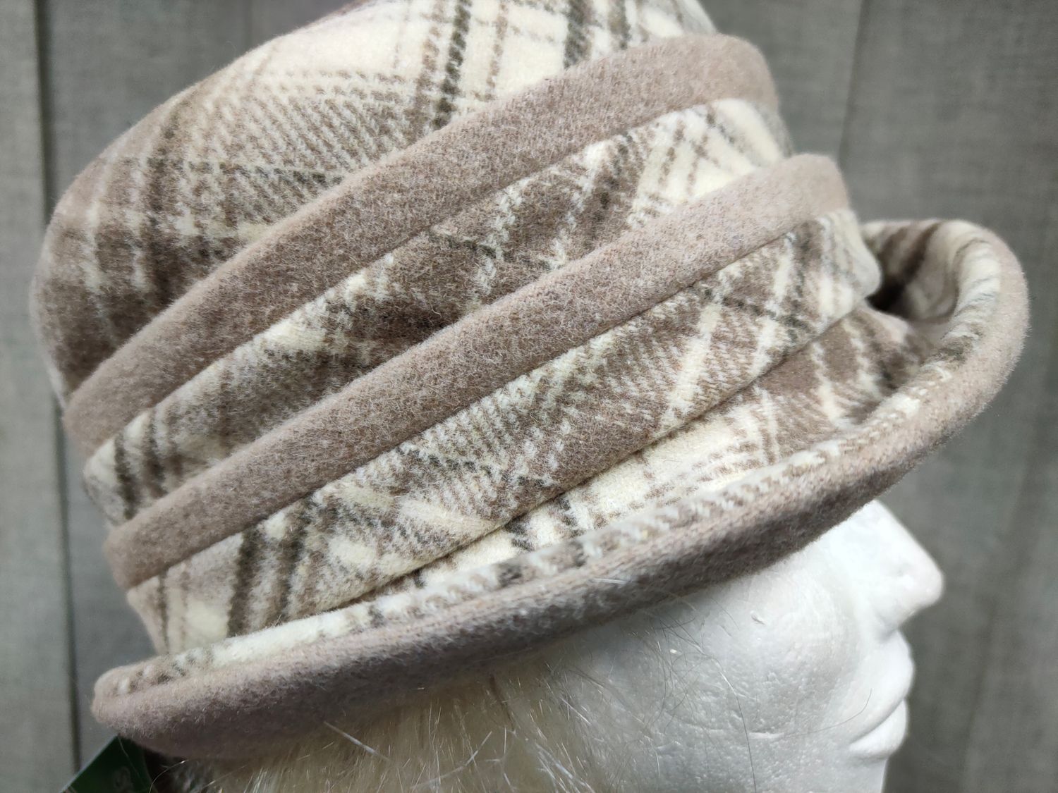 Kapelusz damski 9008 -05