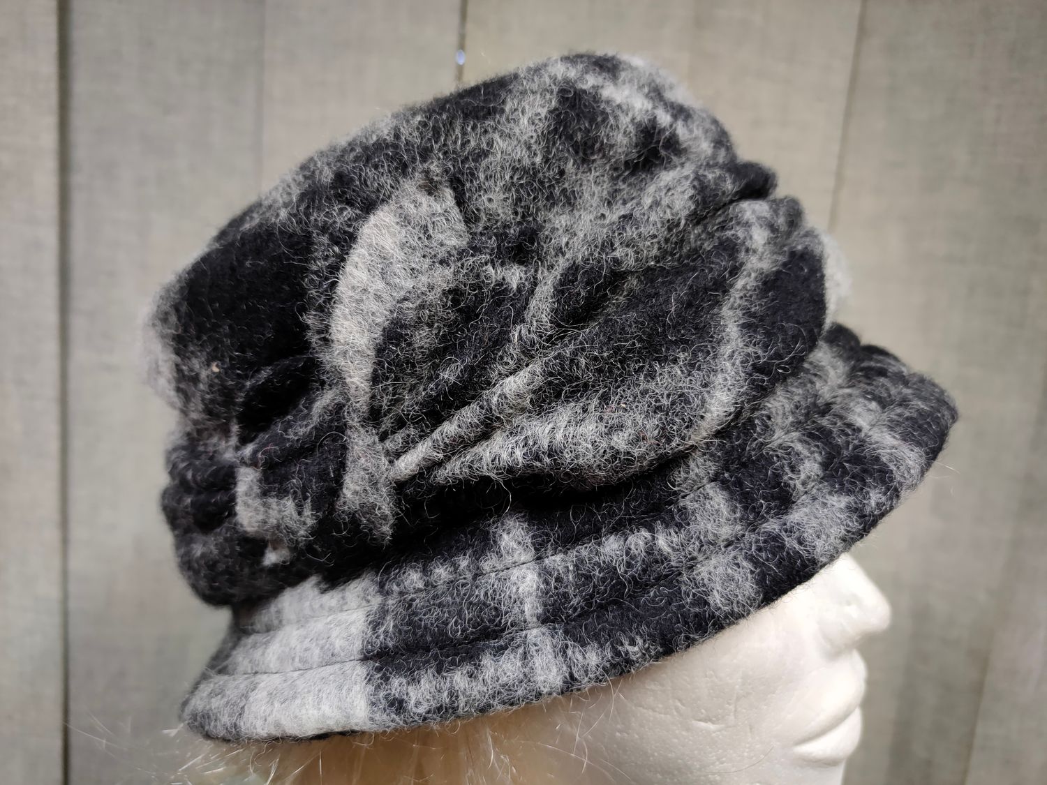 Kapelusz damski 819-22