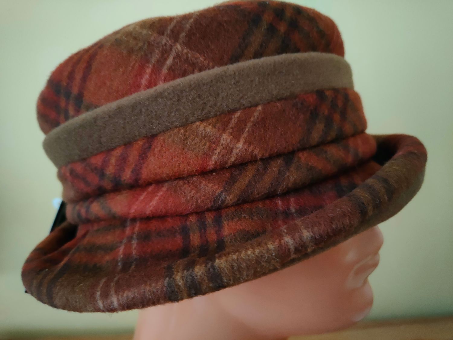 Kapelusz damski 825 - 28