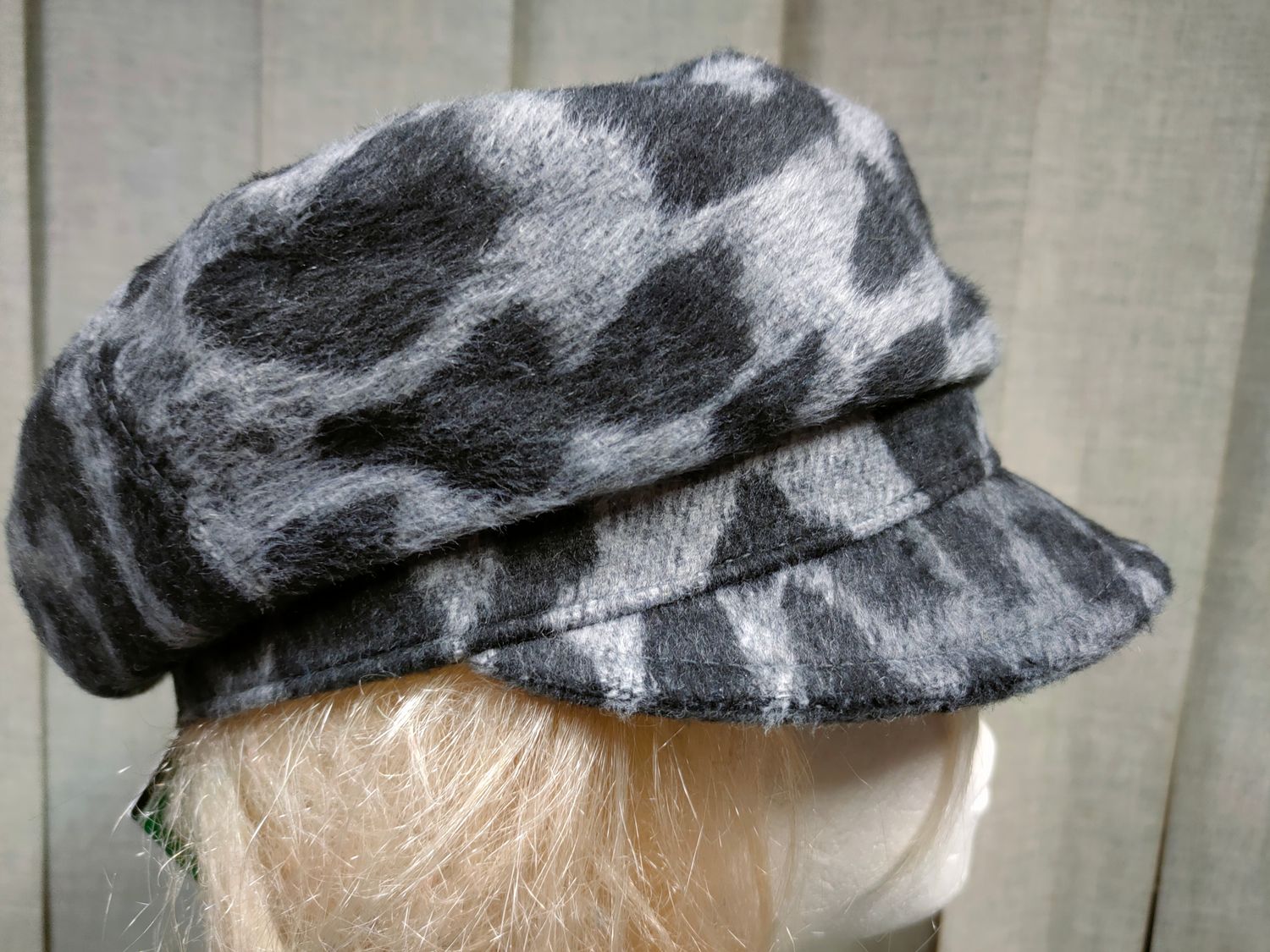 Kaszkiet damski 717-01