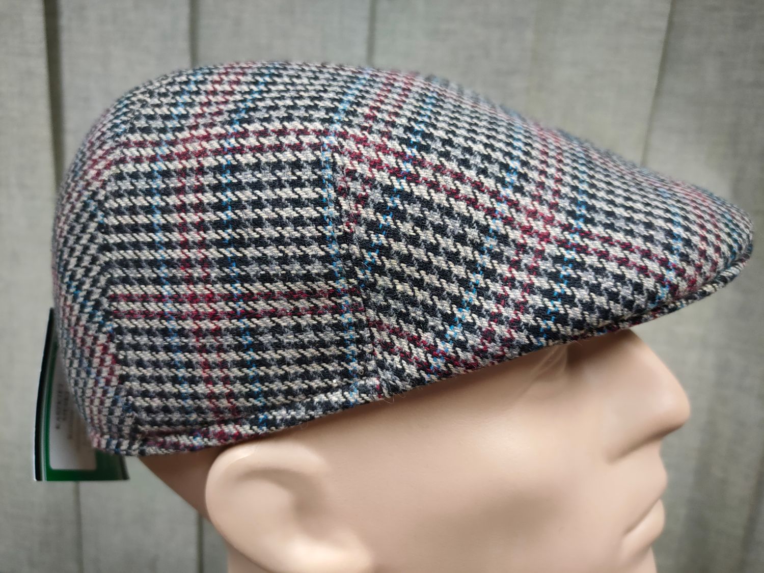 Kaszkiet męski BASTER 041