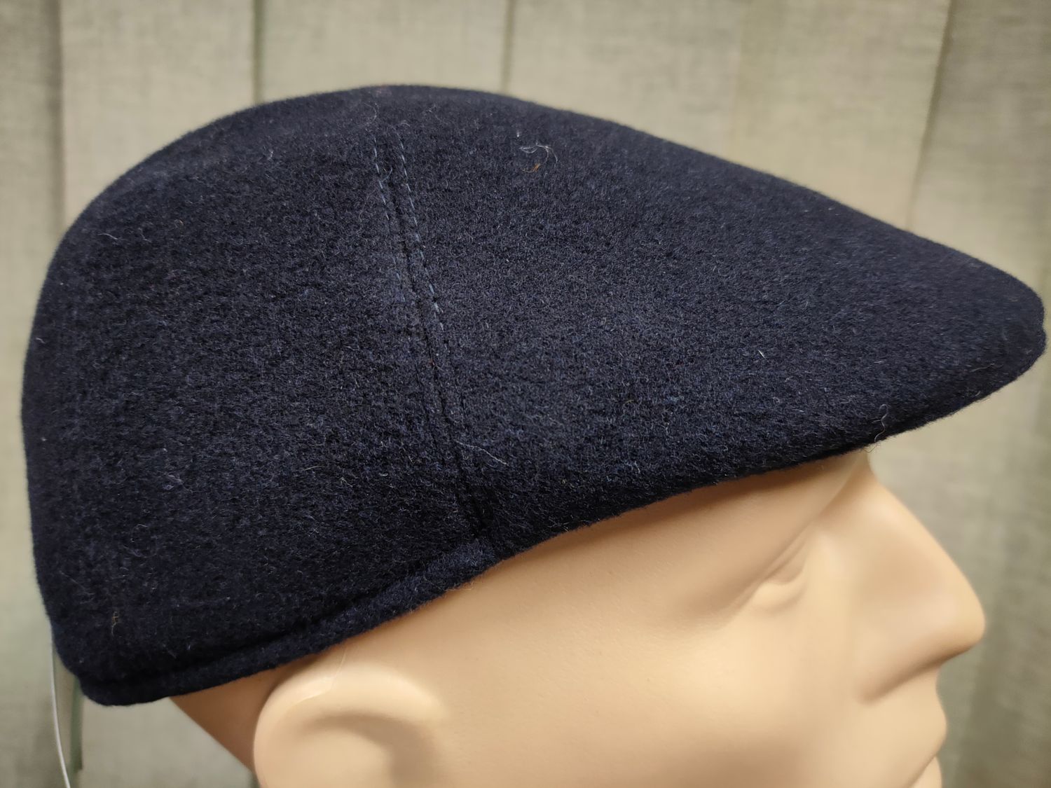 Kaszkiet męski BASTER 010