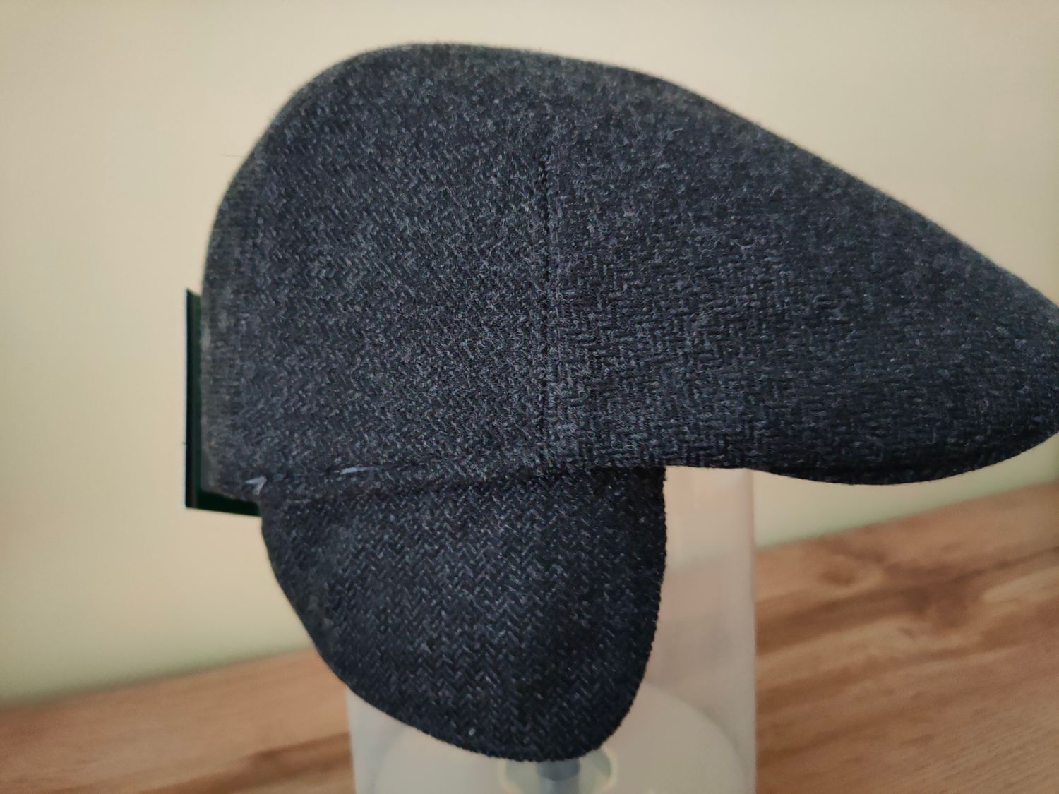 Kaszkiet męski BASTER z nausznikiem 33