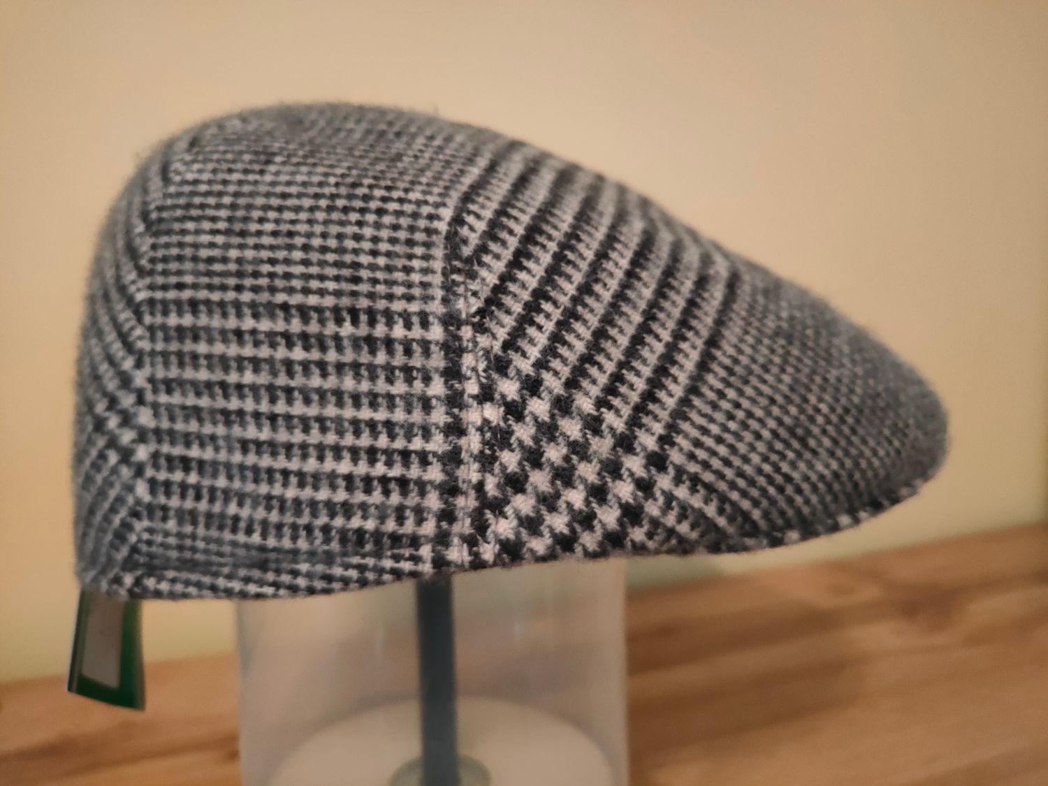 Kaszkiet męski BASTER 095