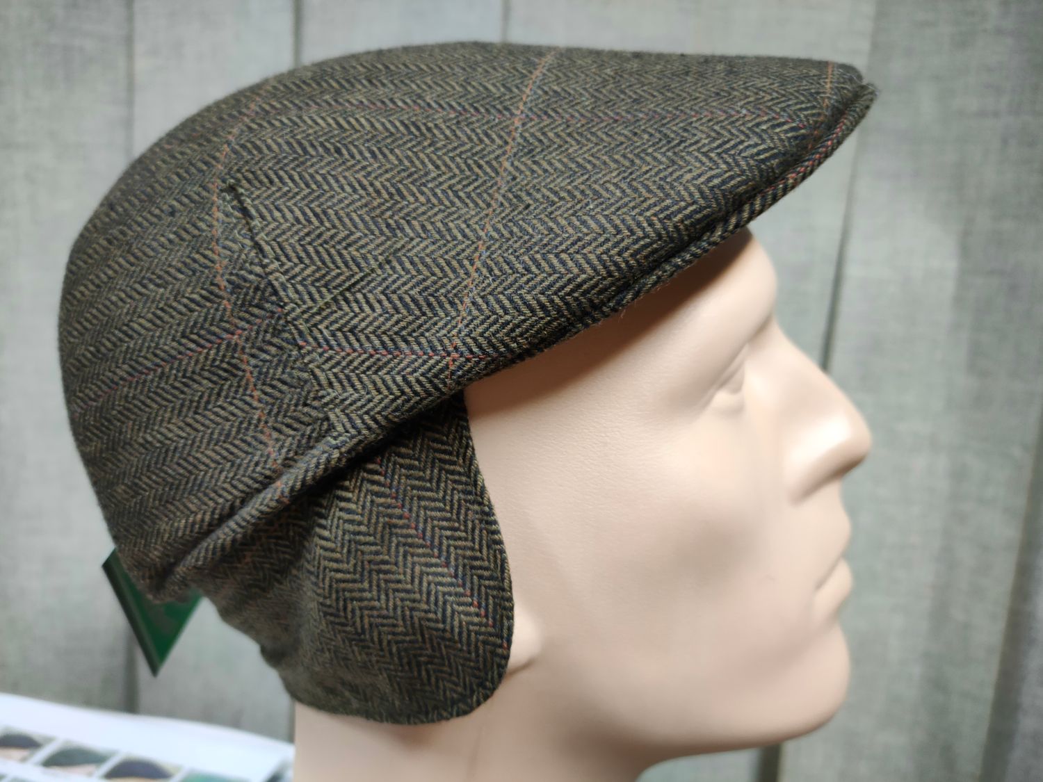 Kaszkiet męski BASTER z nausznikiem 04