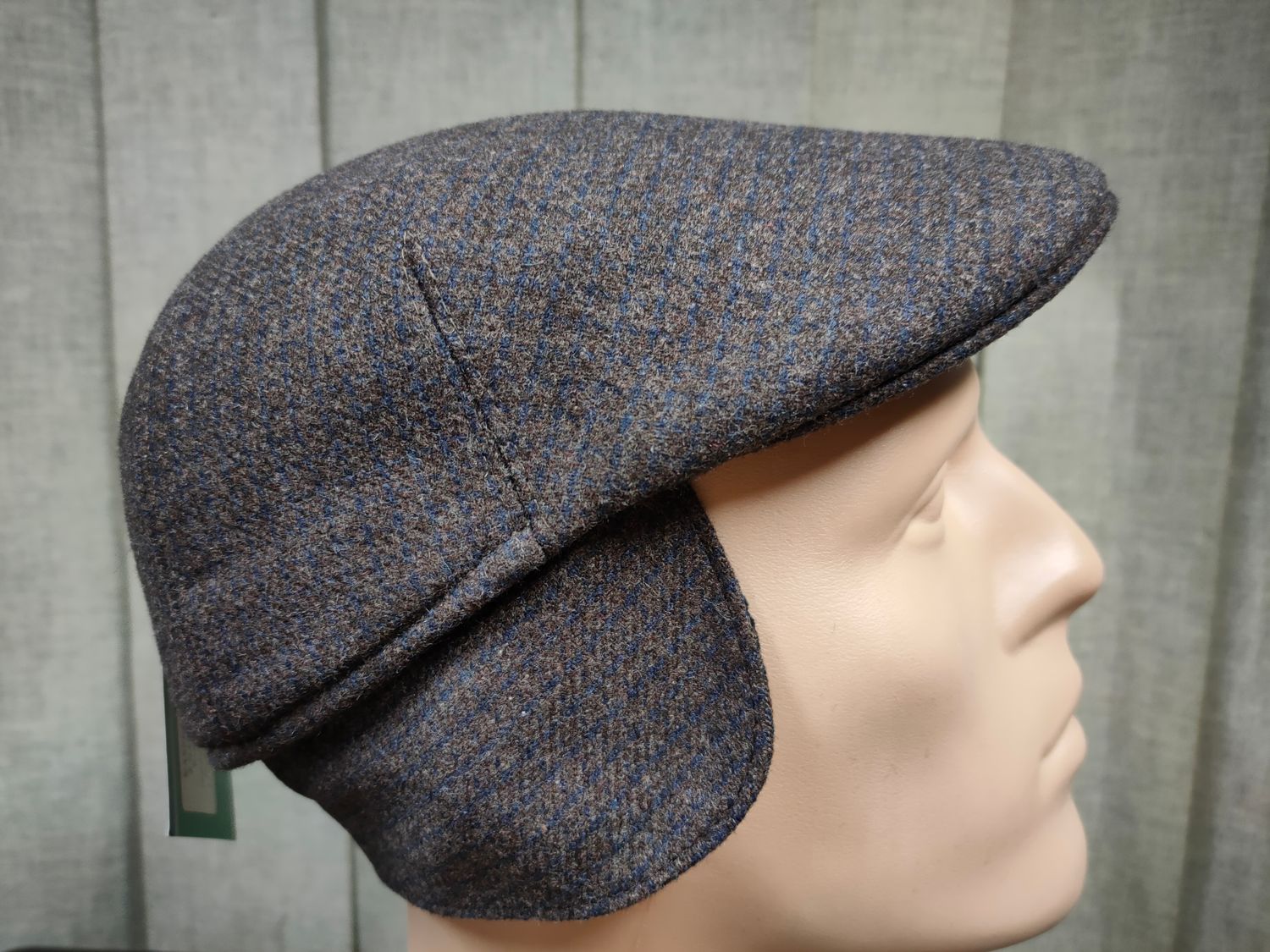 Kaszkiet męski BASTER z nausznikiem 12