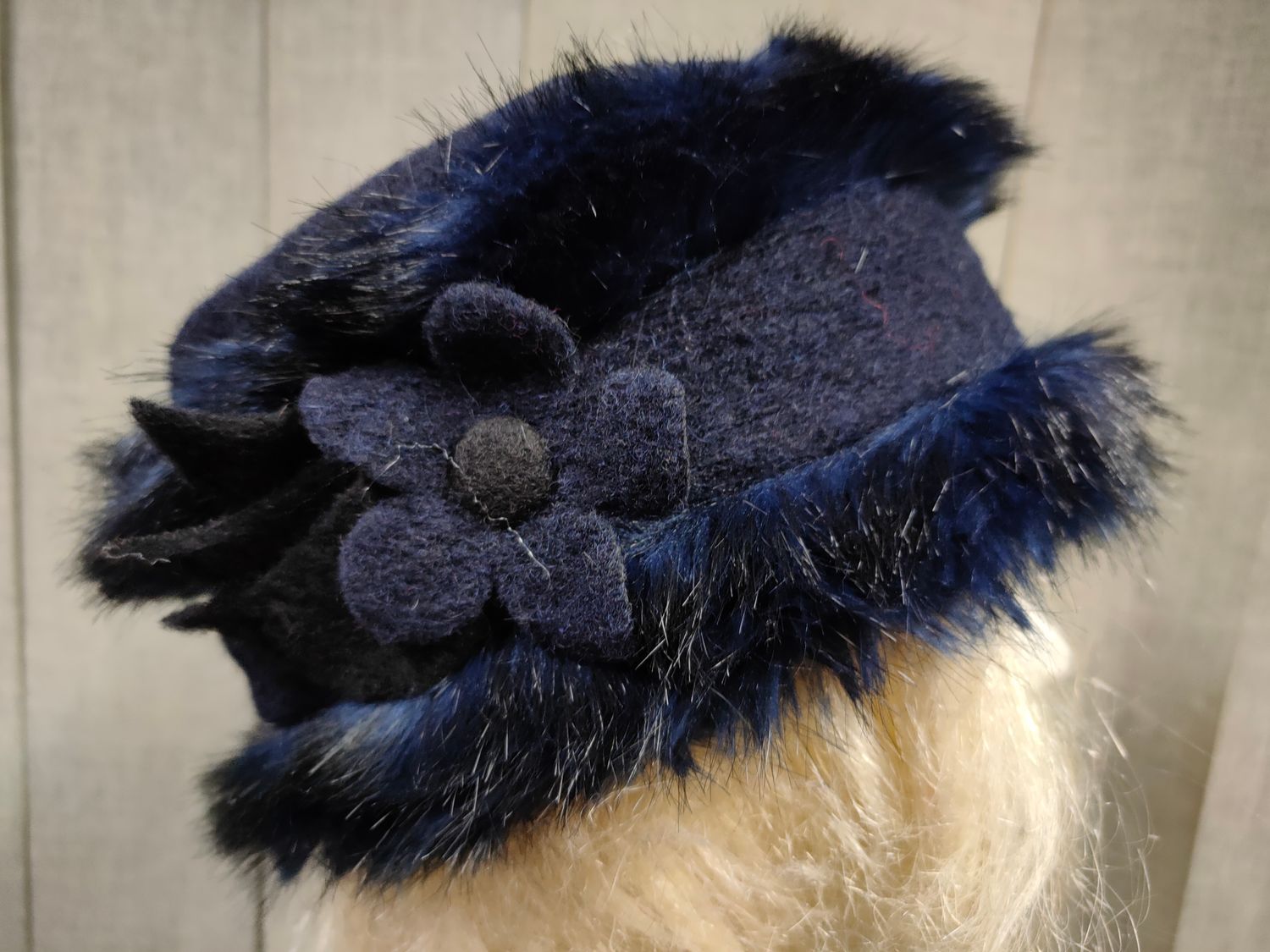 Czapka futrzana 001-5