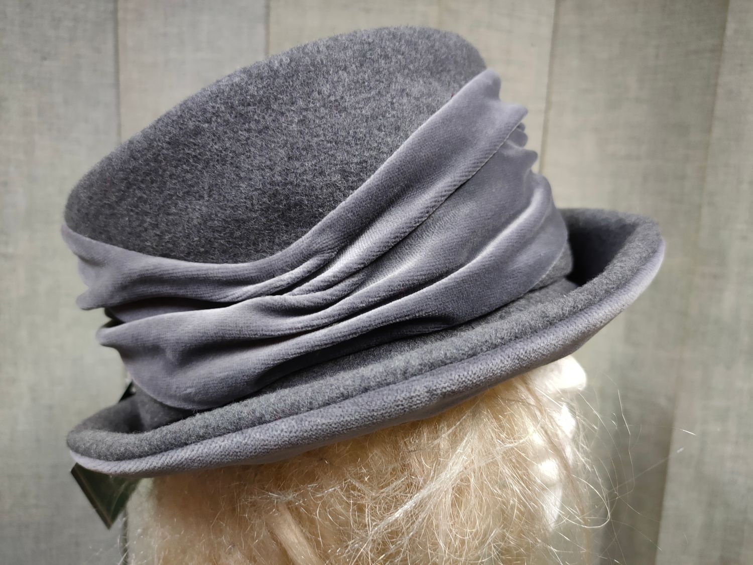 Kapelusz damski 526AB-1