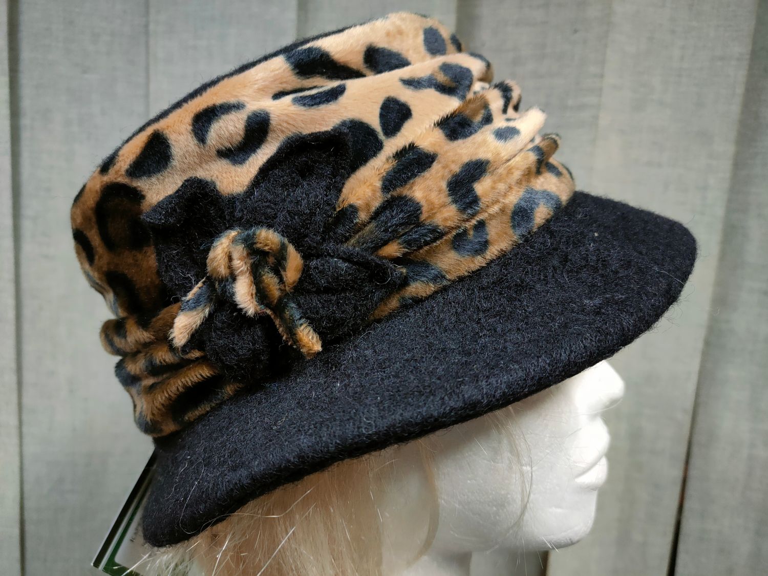 Kapelusz damski 9006-1