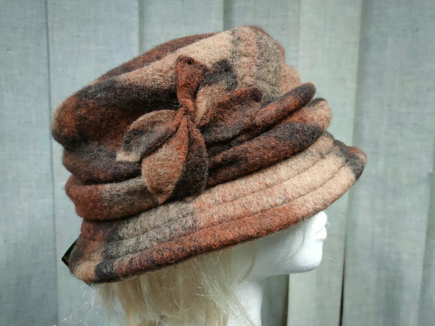 Kapelusz damski 819-10