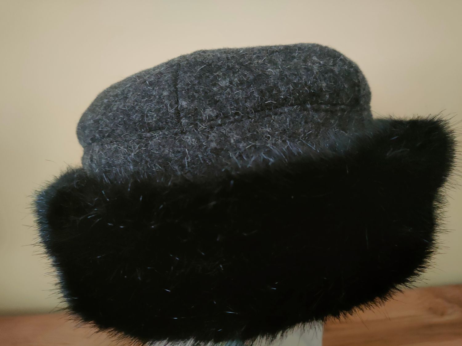 Czapka futrzana 924-17