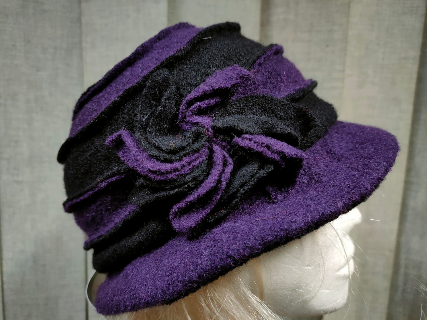 Kapelusz damski 9072-09