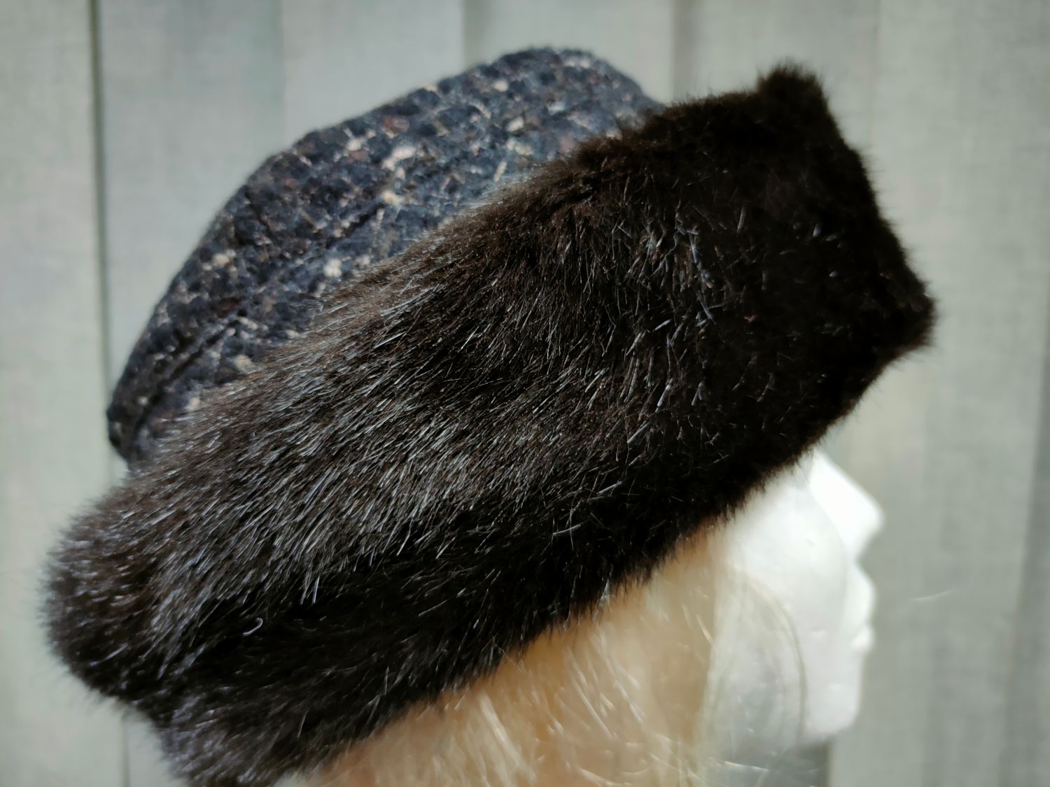 Czapka futrzana 924-12