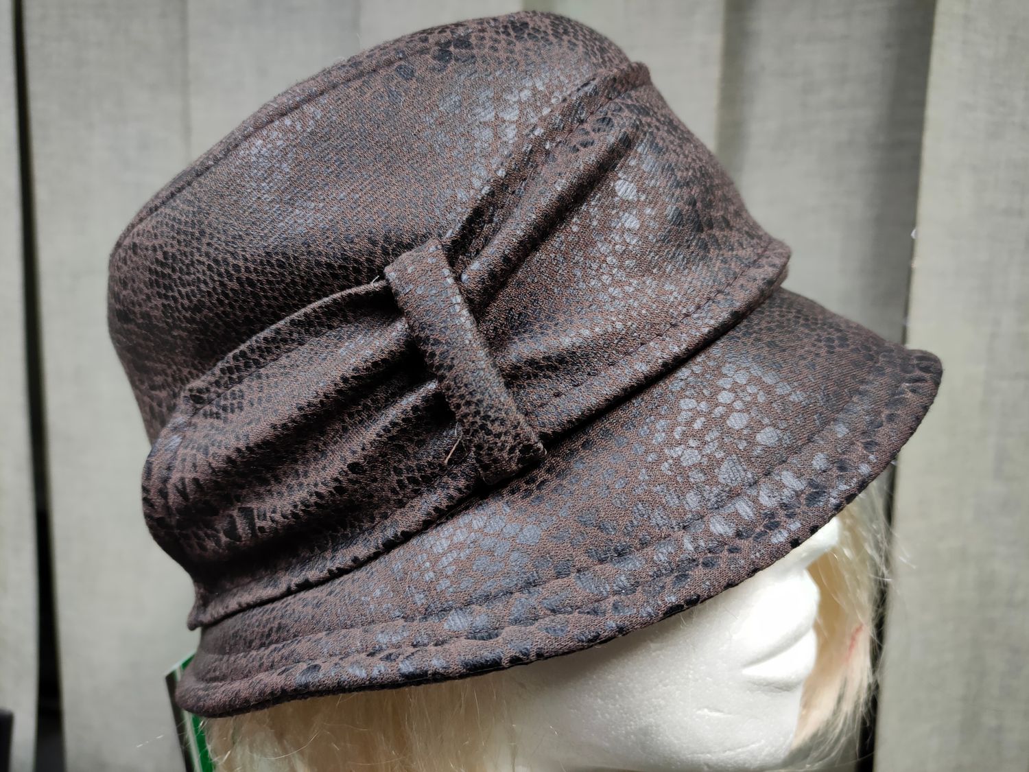 Kapelusz damski 2020-1K