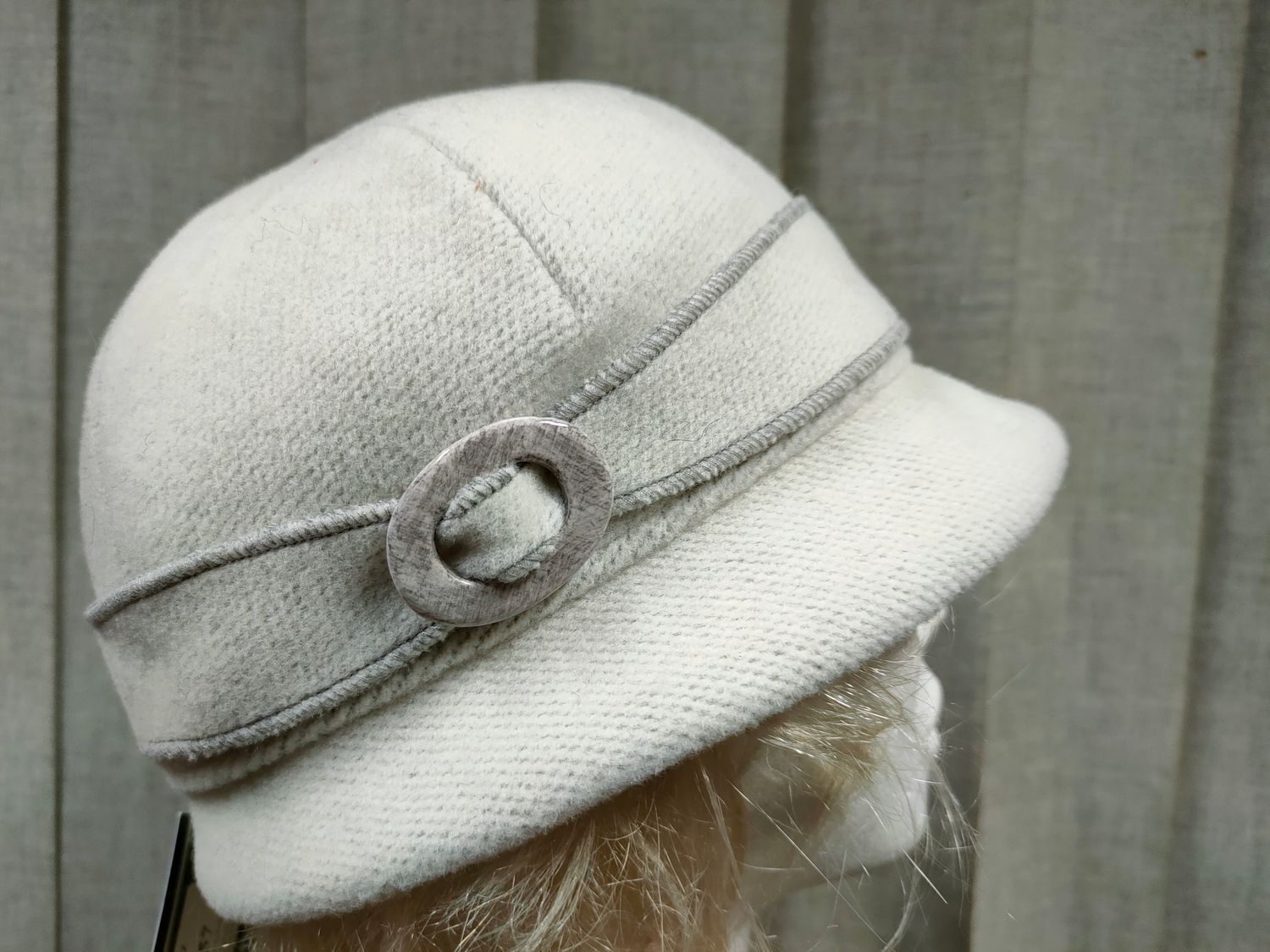 Kapelusz damski KAMA-05