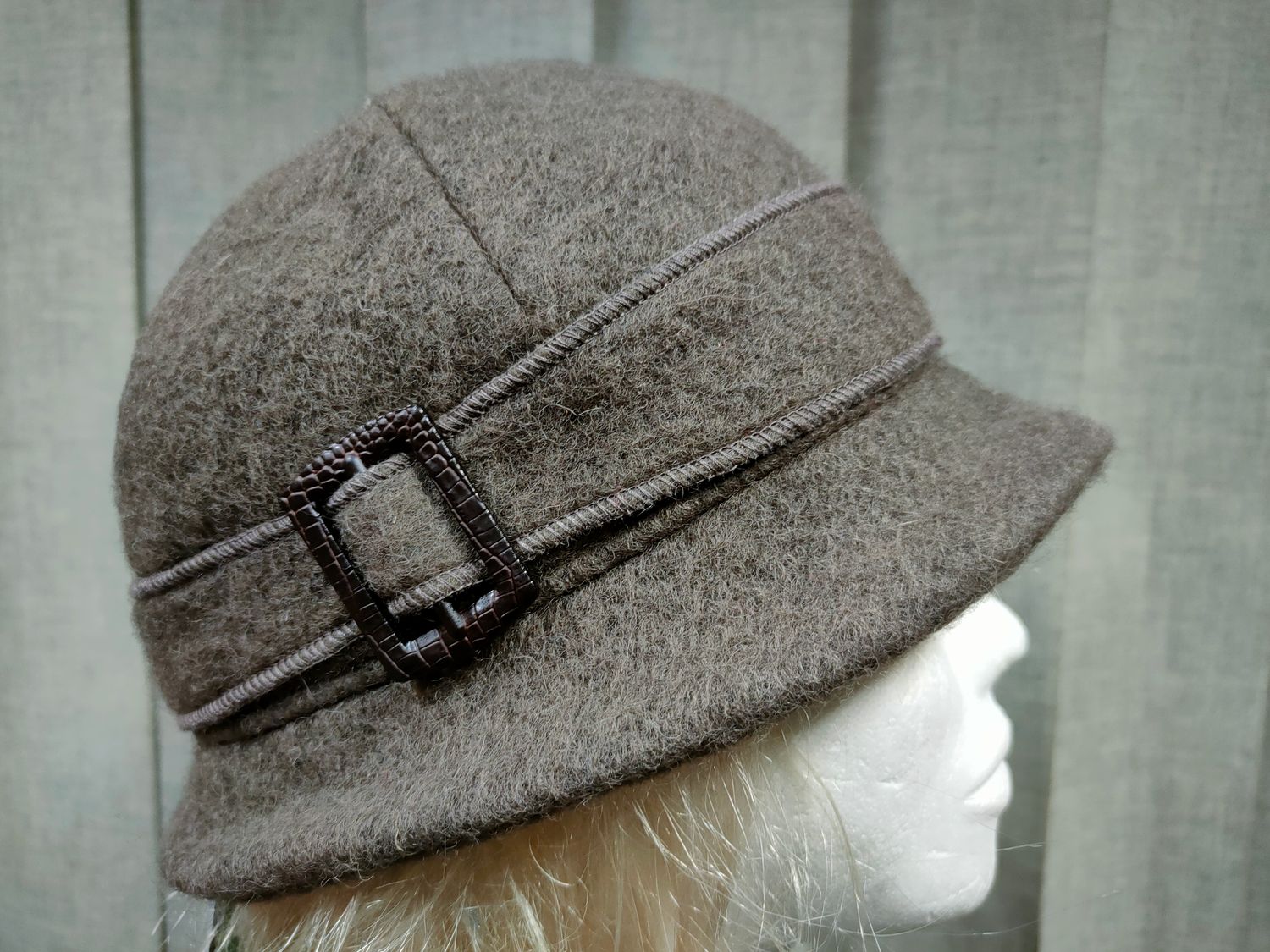 Kapelusz damski KAMA-03