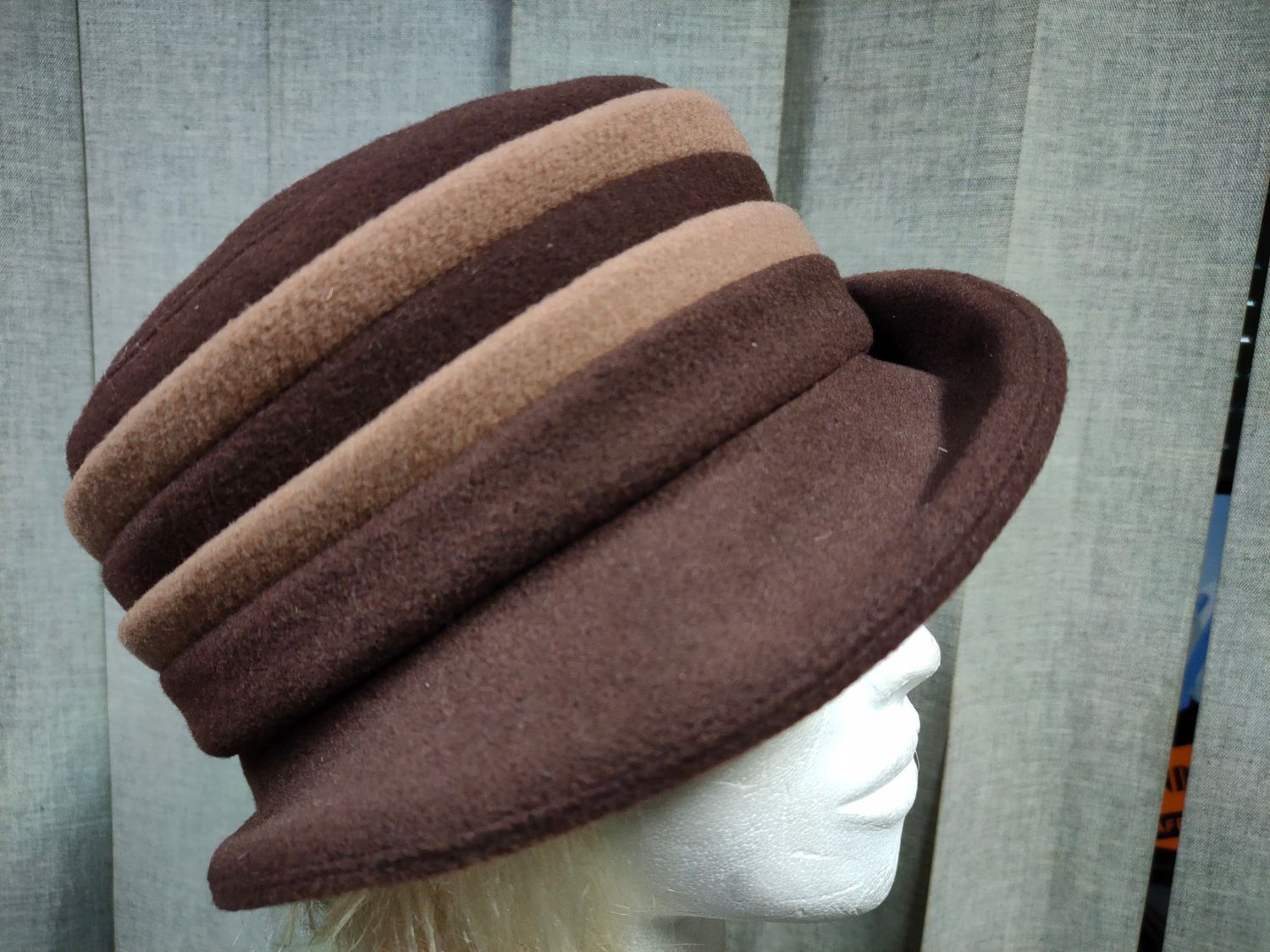 Kapelusz damski 615-1