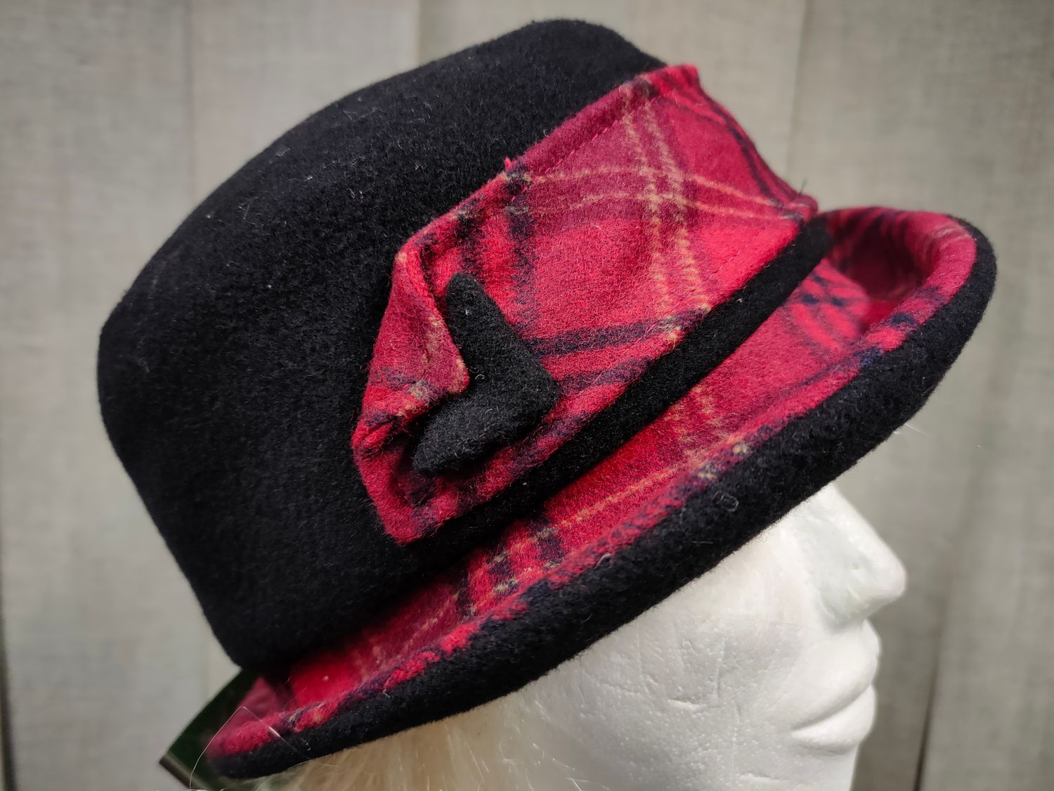 Kapelusz damski 840-3