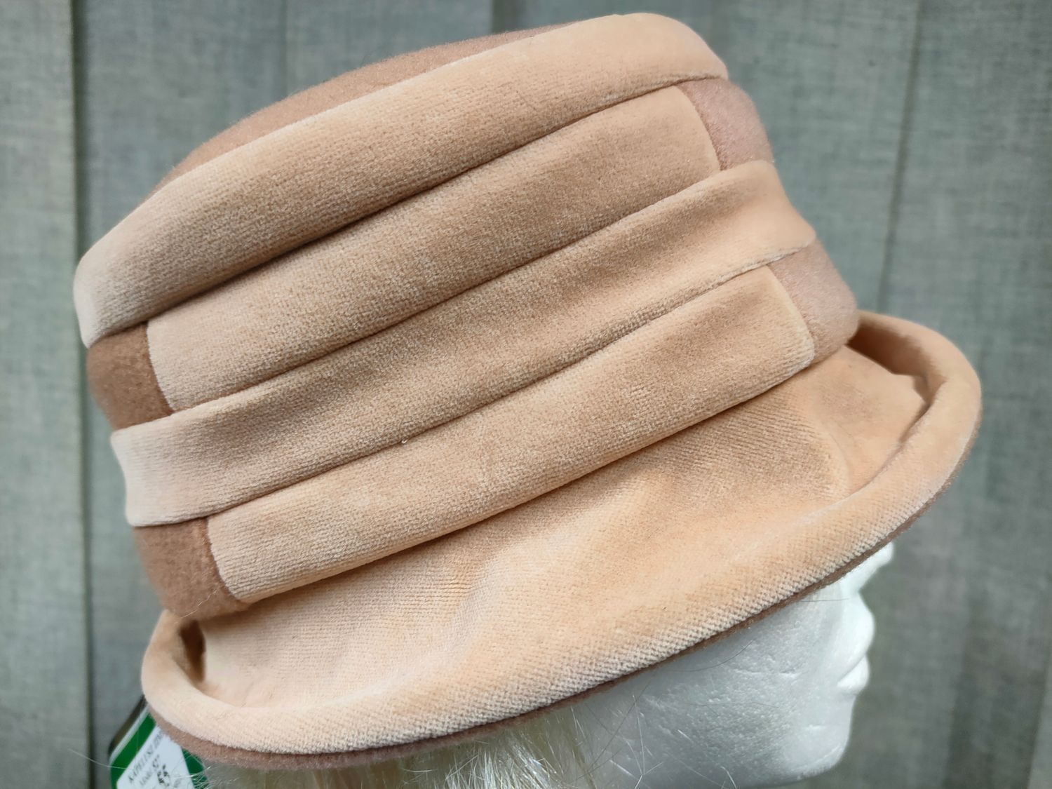 Kapelusz damski 527-1