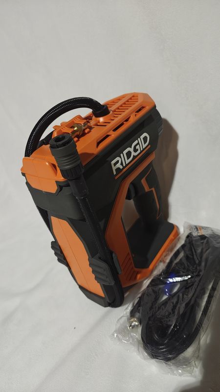 18V Cordless Portable Inflator (Tool Only)
