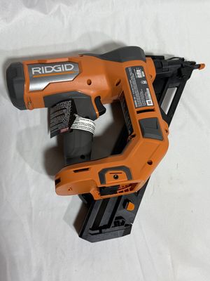 18V Brushless Cordless 15-Gauge Angled Finish Nailer (Tool Only)