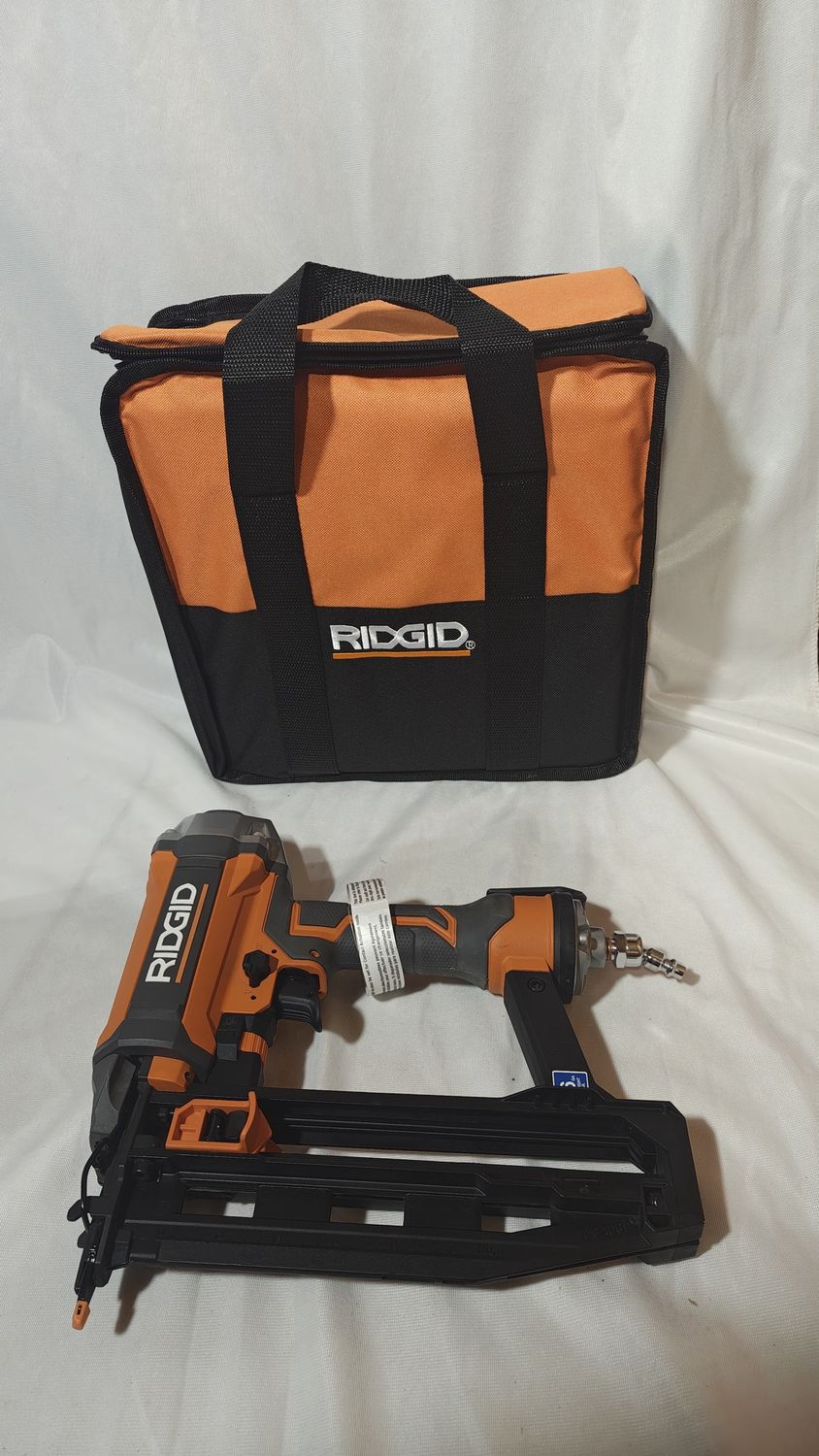 Pneumatic 16-Gauge 2-1/2 in. Straight Finish Nailer with CLEAN DRIVE Technology