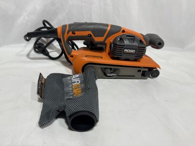 R27401 6.5 Amp Corded 3 in.W x 18 in.L Heavy-Duty Variable Speed Belt Sander with AIRGUARD Technology