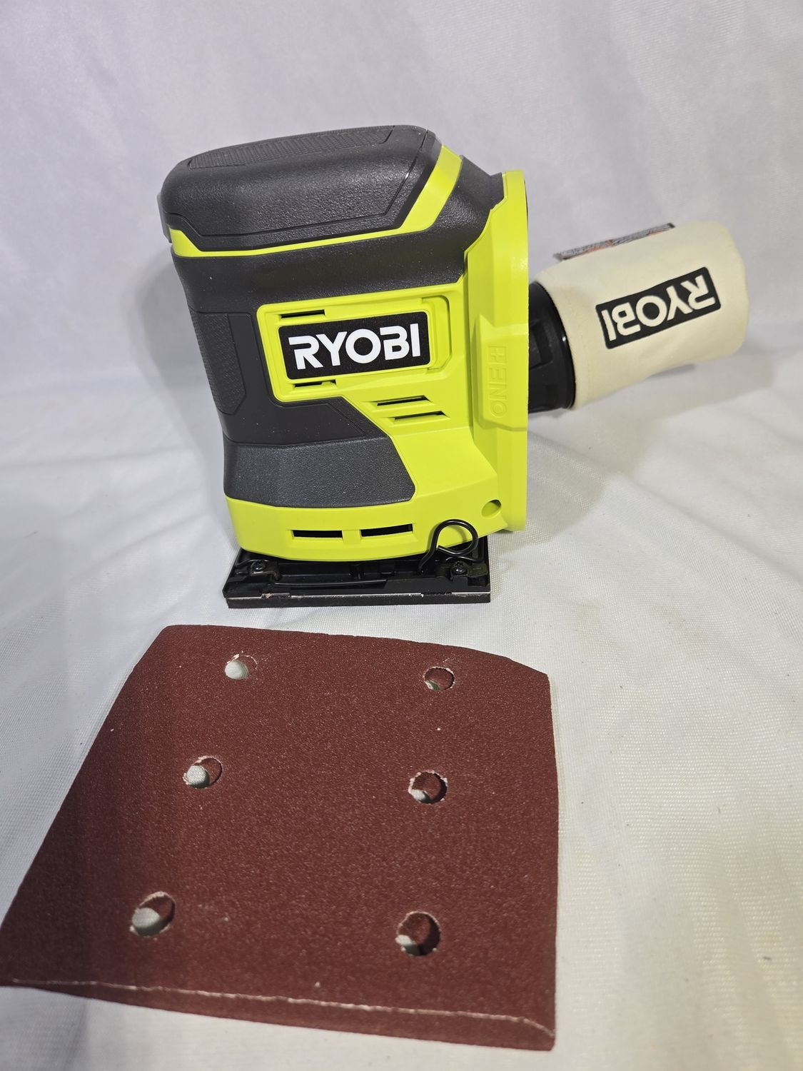 ONE+ 18V Cordless 1/4 Sheet Sander (Tool Only)