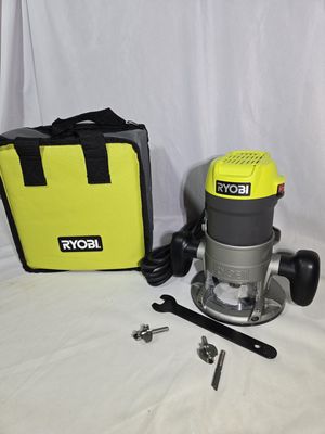 8.5 Amp 1-1/2 Peak HP Fixed Base Corded Router