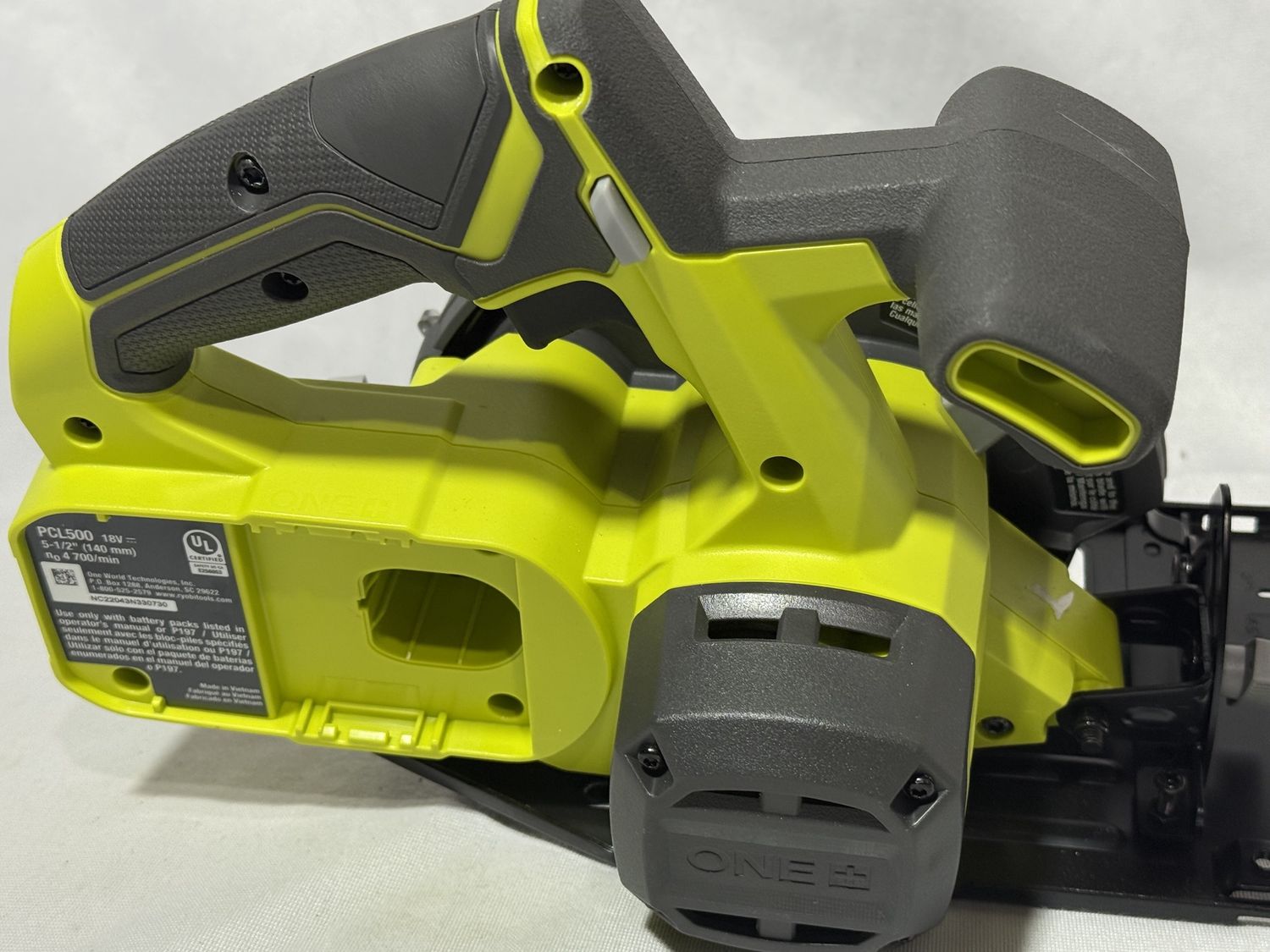 ONE+ 18V Cordless 5 1/2 in. Circular Saw (Tool Only)