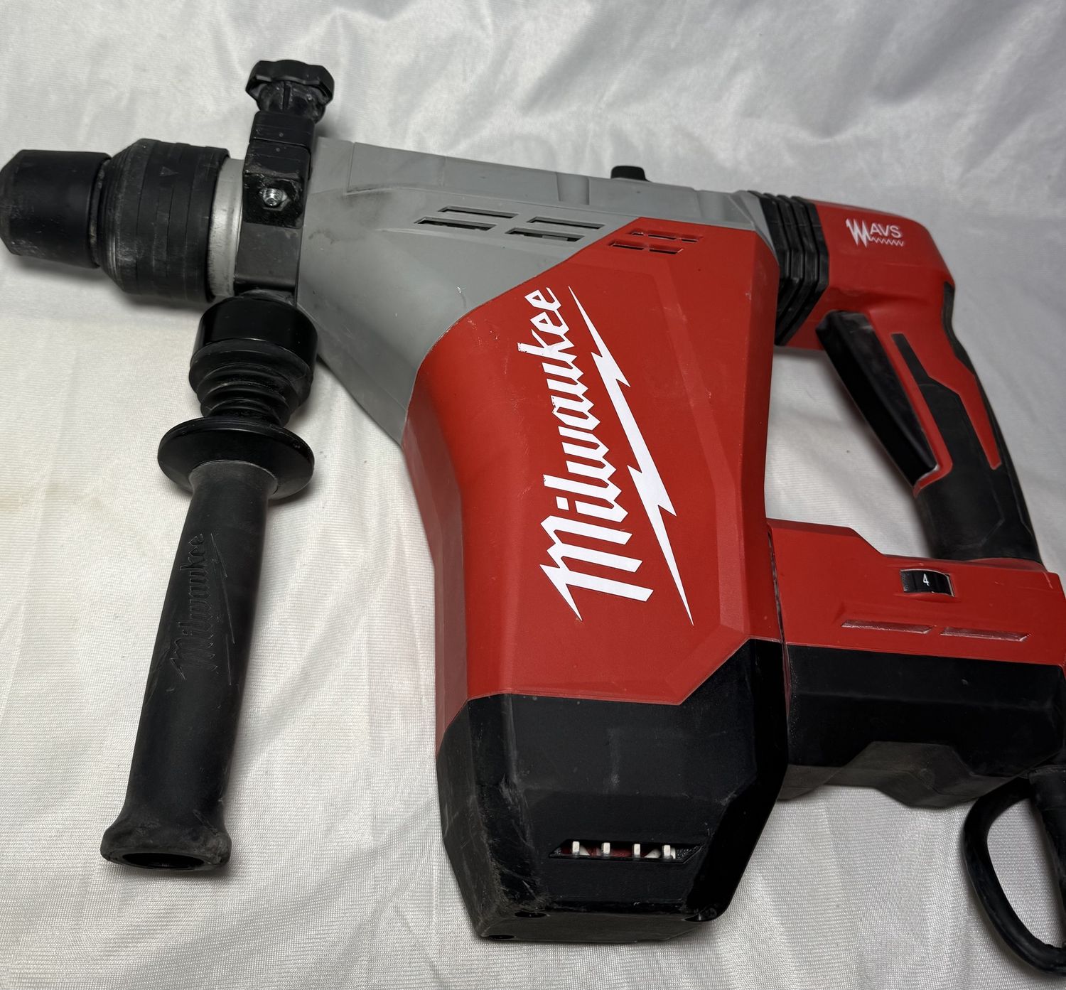 1-3/4 in. SDS-MAX Rotary Hammer, Condition: Used-like new
