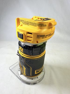 DCW600B 20V MAX XR Cordless Brushless Fixed Base Compact Router (Tool Only)