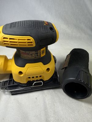 2.3 Amp Corded 1/4 Sheet Palm Grip Sander Kit with Contractor Bag