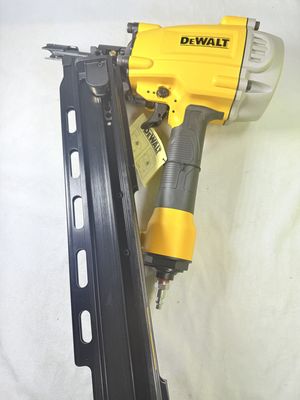 Pneumatic 21-Degree Collated Corded Framing Nailer