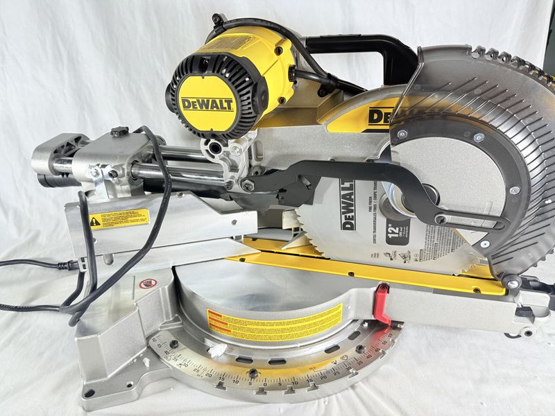 DWS780 15 Amp Corded 12 in. Double Bevel Sliding Compound Miter Saw with XPS technology, Blade Wrench and Material Clamp