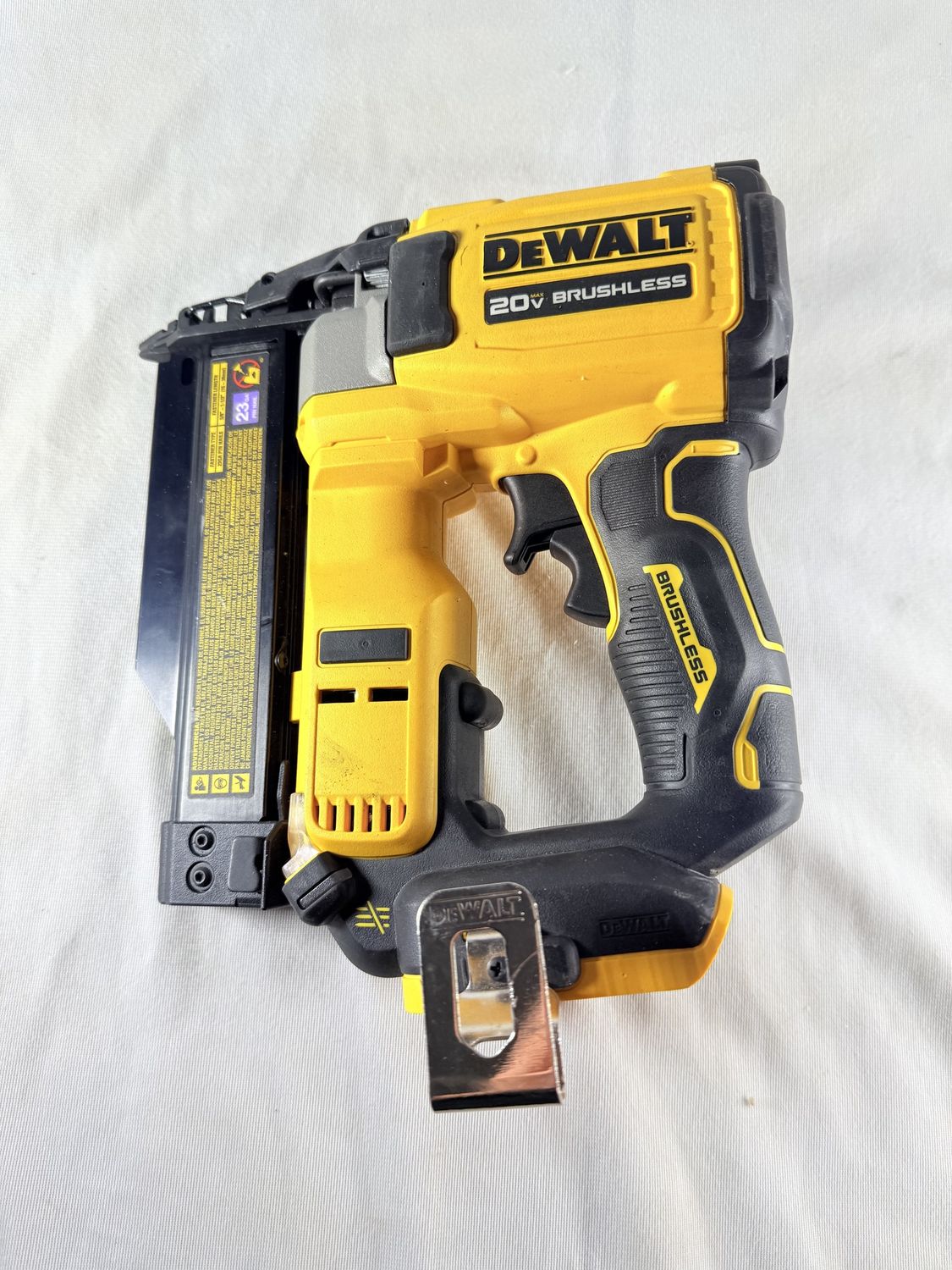 ATOMIC 20V MAX Lithium Ion Cordless 23 Gauge Pin Nailer Tool Only