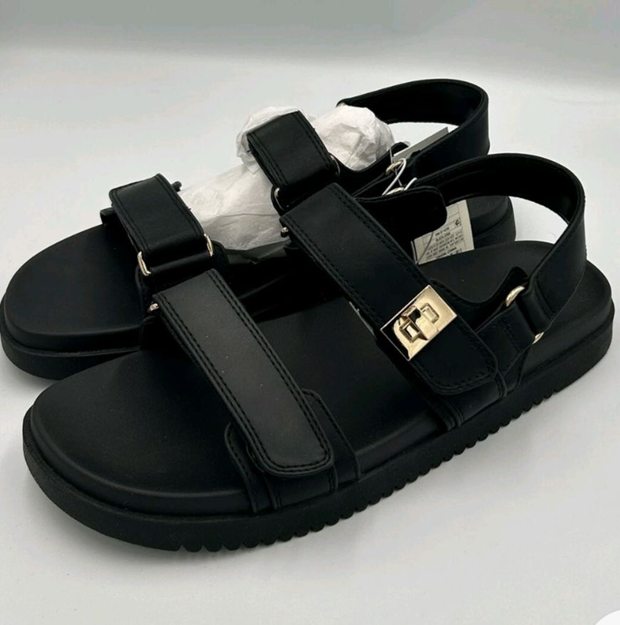 A New Day Black Buckle Sandals Straps Size 11 Women's, Size: 7.5
