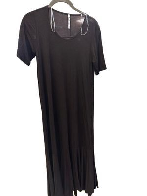 SHORT SLEEVE RUFFLE HEM DRESS WITH POCKETS ASH